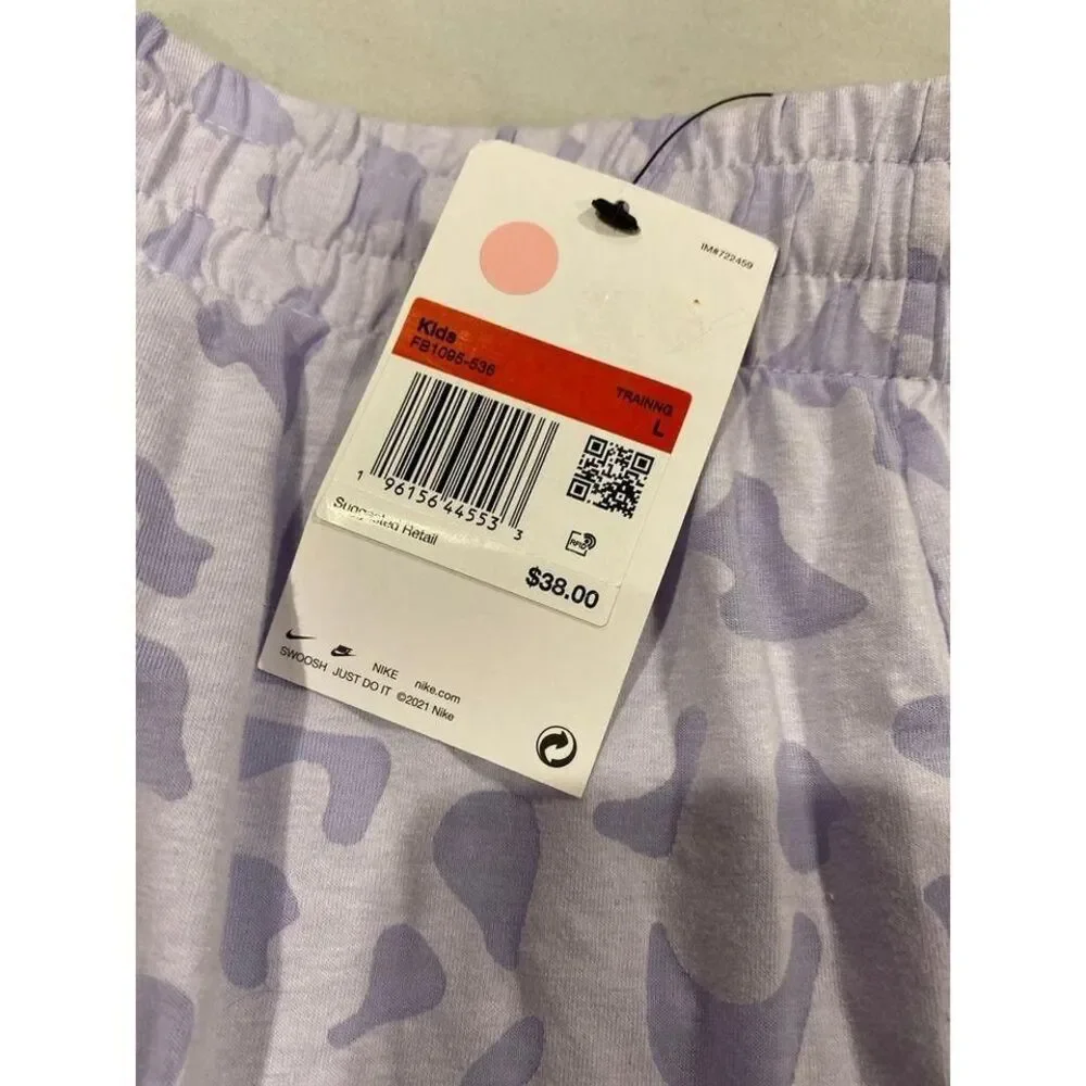 Girls Nike‎ large training shorts size large